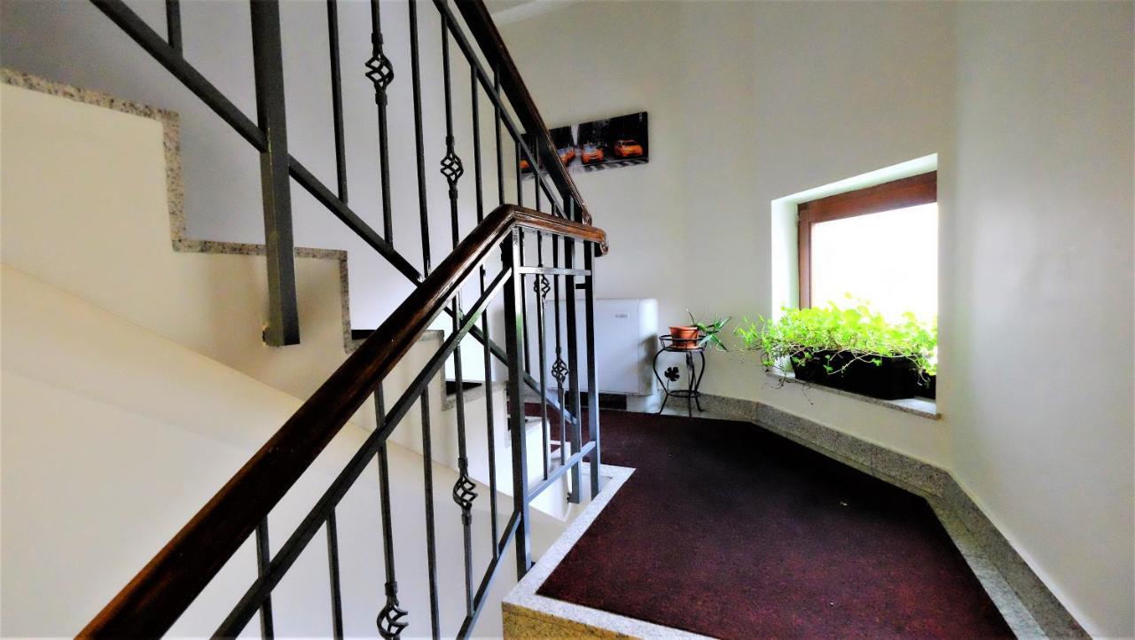 Cozy Attic Room VI Bucareste Exterior foto